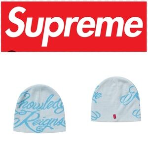 Supreme 💕knowledge Reigns Beanie white 💕